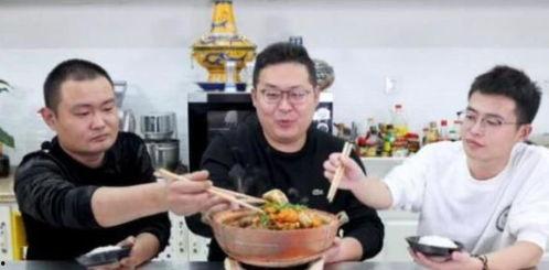 网红老师吃瓜视频,揭秘娱乐圈幕后真相 第3张 网红老师吃瓜视频,揭秘娱乐圈幕后真相 第3张